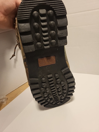 Guide Gear Thinsulated Stivali stringati mimetici ultra impermeabili, da uomo taglia 11? - Foto 12 di 24