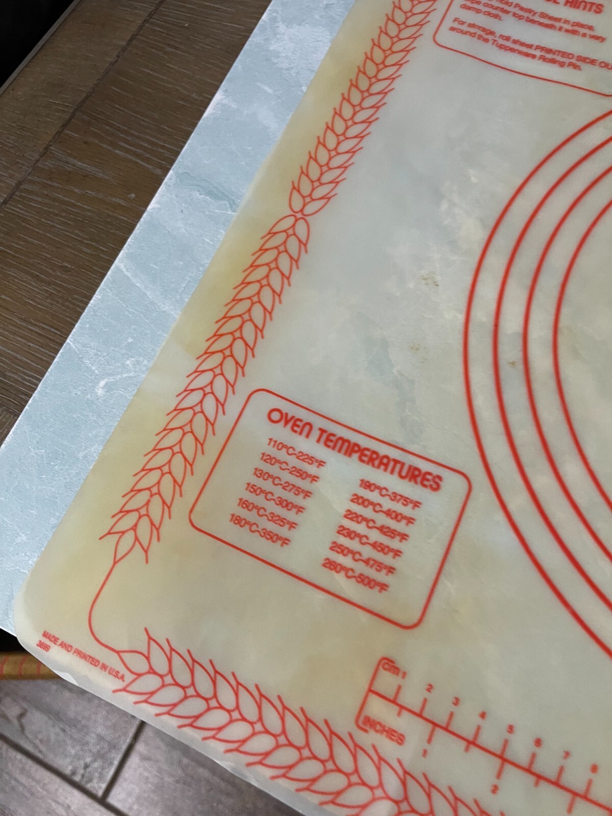 Vintage Tupperware 1965 Dart Industries Pastry Mat with wooden rolling pin