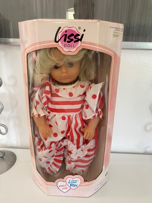 World-Wide Lissi Doll No 76400 Limited Edition Speaking Partly Hand Made