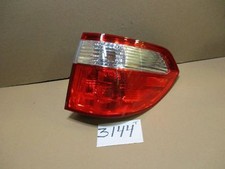 05 06 07 Honda Odyssey PASSENGER Side Tail Light Used Rear Lamp #3144-T 