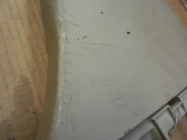 Крышка правая внутренняя нижняя стойка для Audi A6 2004 - 2004 годов выпуска - Изображение 3 из 4