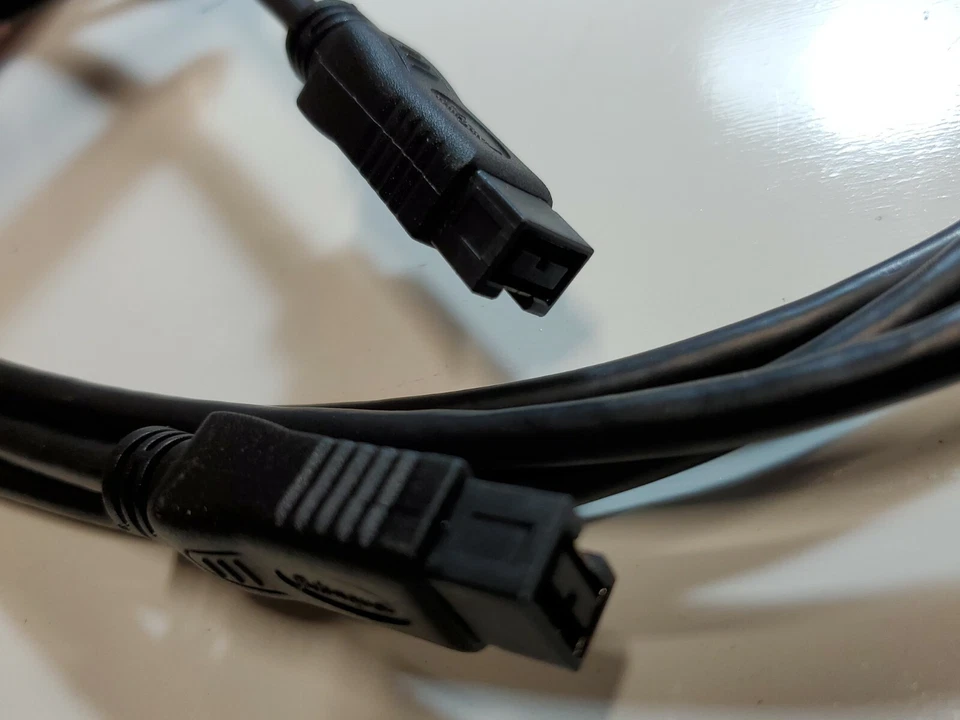 FireWire 800 9 Pin to 9 Pin 6 Feet Cable NEW - Image 3 of 3