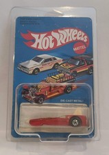 Hot Wheels 1982 red Tricar-X8 card #1130 unpunched