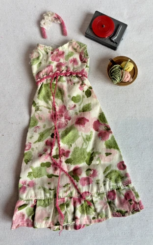 Vtg. Barbie SKIPPER Handmade Floral Dress + accessories
