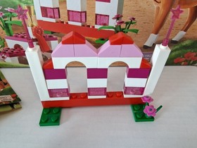LEGO 7587 Belville: Horse Jumping Building Set ALMOST COMPLETE! MISSING 2 PIECES