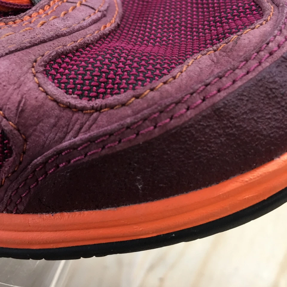 Clarks Zapatos Mujer 9.5 M Exterior Rock Trail Tenis 26103341 Cuero Púrpura Foto 4 de 4