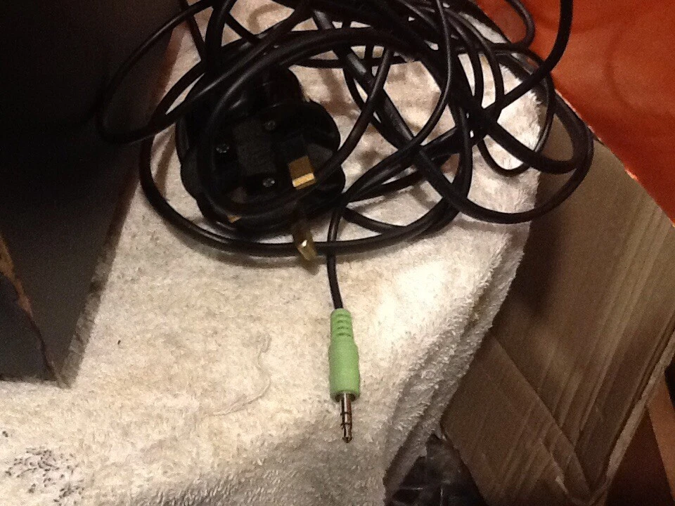 LOGITECH LS 21 PC/Set altoparlanti multimediali, CD_26 - Immagine 2 di 4