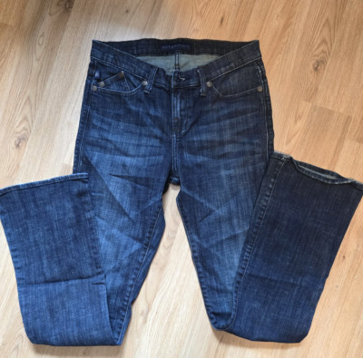 MINT EUC Rock And Republic Kassandra Jeans Women's Size 8M