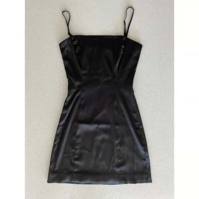 ARITZIA Sunday Best shimmer satin dress - Size 00 Black | eBay