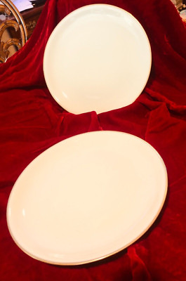 Vintage Eschenbach W309 Oblong Dinner Plates Ivory & Gold Rim 9.75'' Wide Set 2