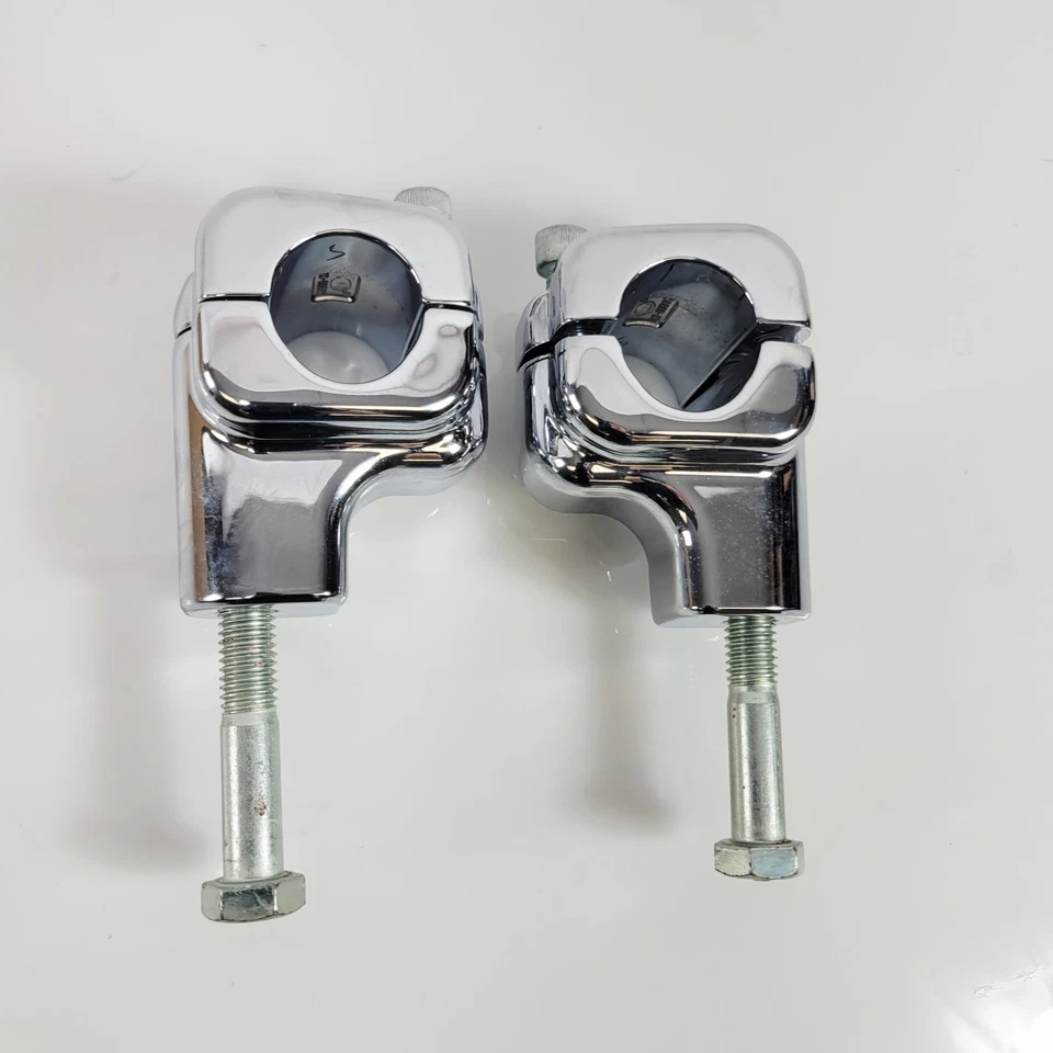 oem Harley Davidson Softail & Fatboy Chrome Risers & Clamps for 1-1/4" Bars - Image 4 of 4