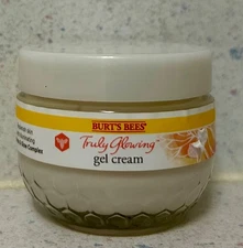Burt's Bees Truly Glowing Gel Cream Hydrate & Glow Replenish 1.8 oz