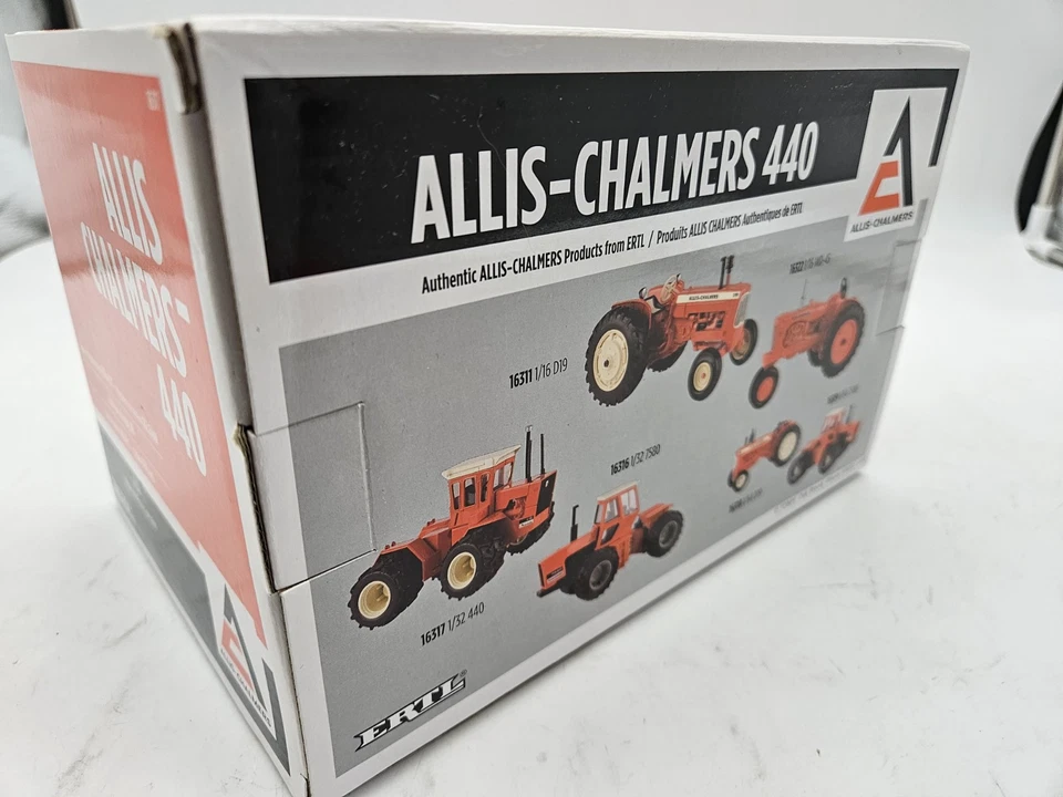 1/32 Allis Chalmers 440 4WD with Duals 16317 - Image 3 of 4