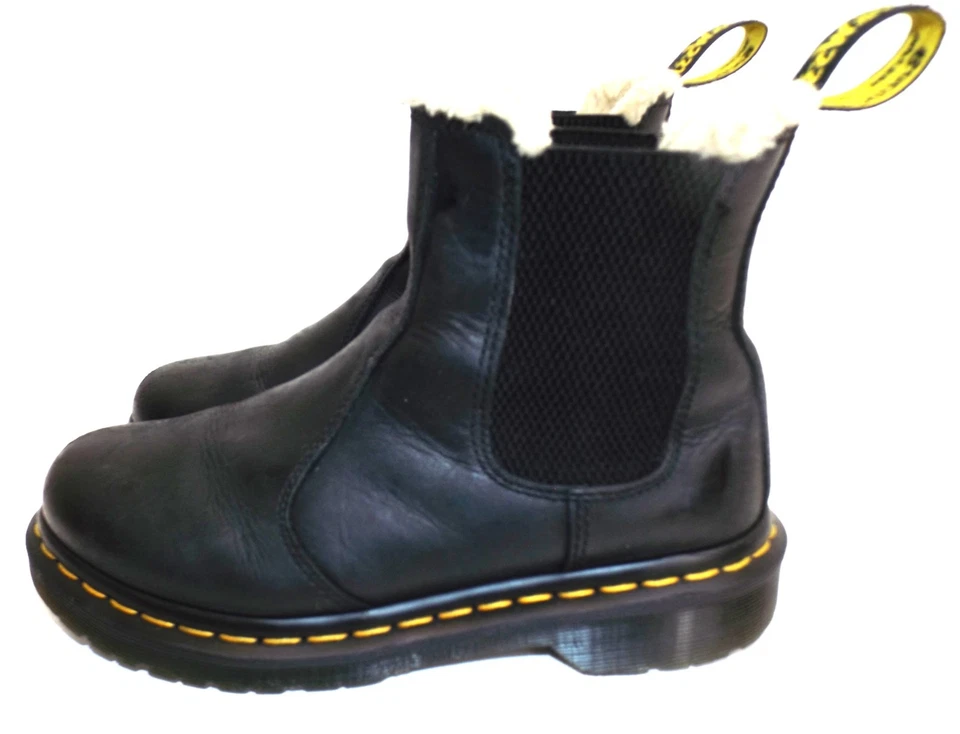 Dr. Martens 2976 Leonore Leather & Faux shearling lined boots - Ladies Size 6 - Image 3 of 4