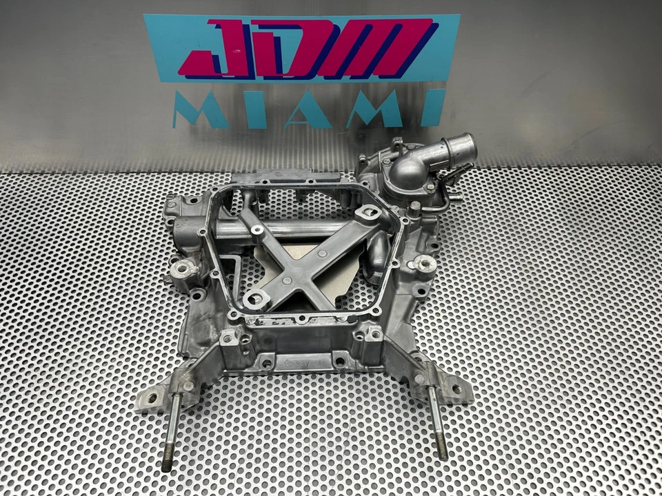 Conjunto de cárter de aceite de motor Subaru BRZ/Toyota GR86 FA24 2022-2025 2,4 L Foto 3 de 4