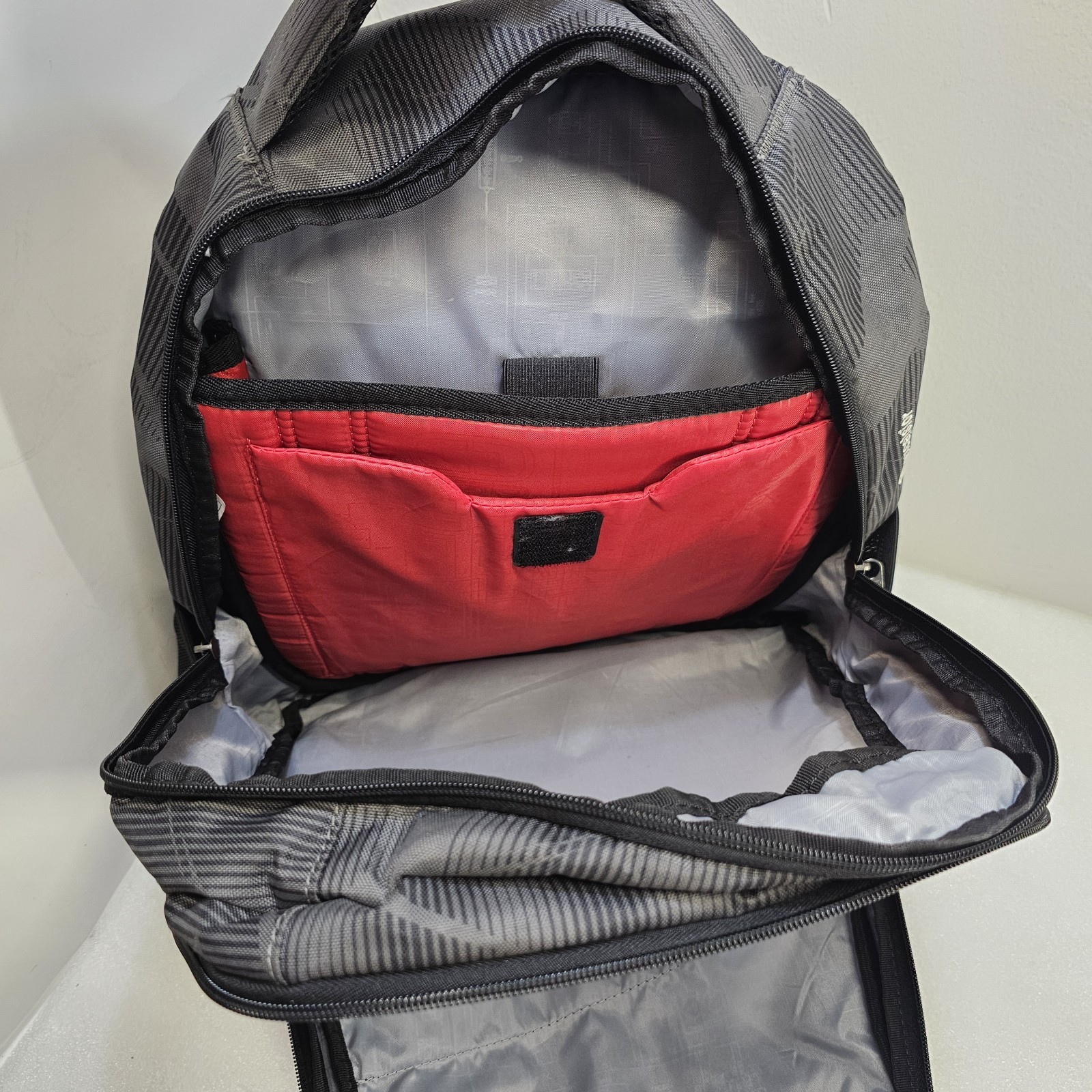 Ogio Backpack Multiple Pockets Gray & Black - image 3