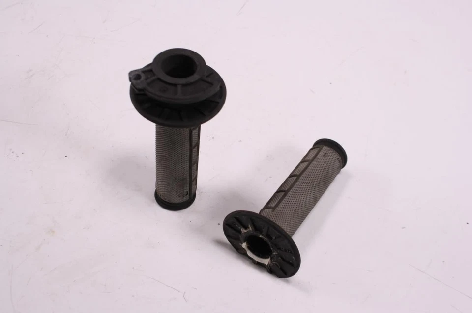 Juego de 12 tubos y empuñaduras de acelerador KTM 85 SX Foto 3 de 4