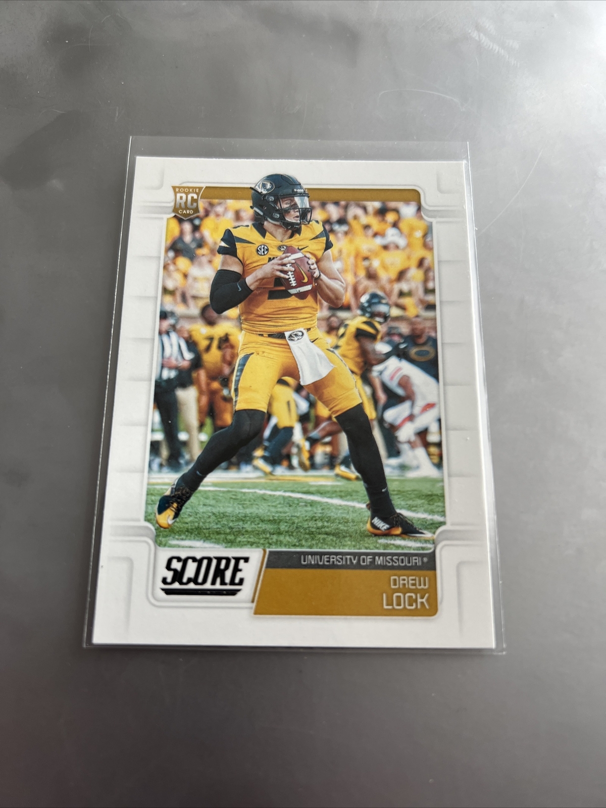 2019 Score RC Drew Lock #334 Denver Broncos Free Shipping