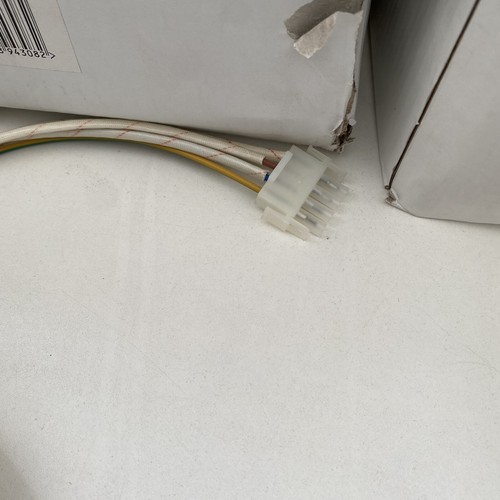 2 X INDUSTRIAL REFRACTOR RECESSED LIGHTS GEARBOX JOBLOT WHITE CEILING WALL SAXBY - 第 5/8 張圖片