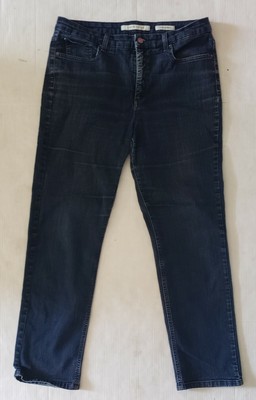 jones new york jeans lexington straight secret slimming features