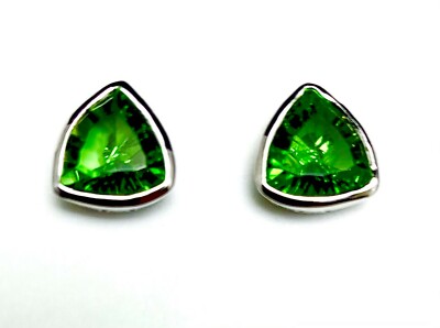 E70808BP Mt St Helens Helenite Trillian Bezel Set 8mm Silber Ohrstecker