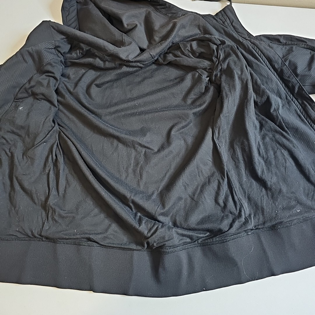 LULULEMON Solid Black Striped Dance Studio Lined … - image 6