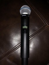 shure beta 58a QLXD2 wireless microphone