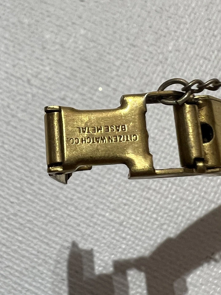 Reloj Citizen Mujer Cuarzo Vintage Metal Base YP Color Oro 6031 Vintage Foto 4 de 4