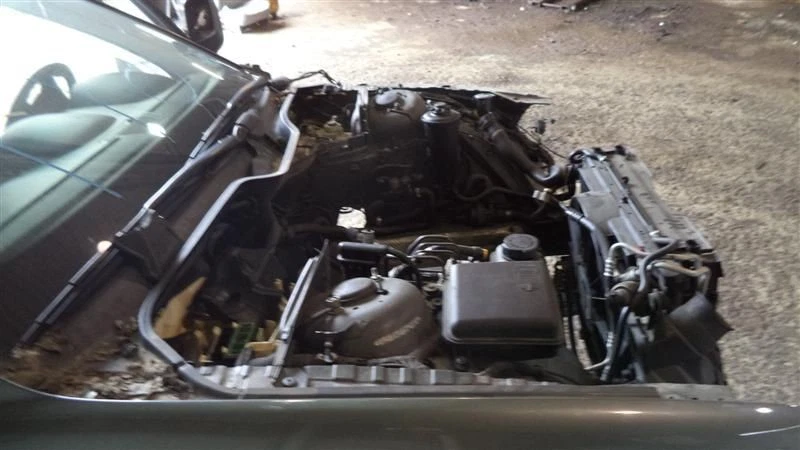 (LOCAL PICKUP ONLY) Trunk/Hatch/Tailgate Fits 02-05 BMW 745i 461593 - Imagem 3 de 4