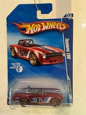 Hot Wheels Triumph TR6 131/240 Faster Than Ever 2010 3/10 - Red