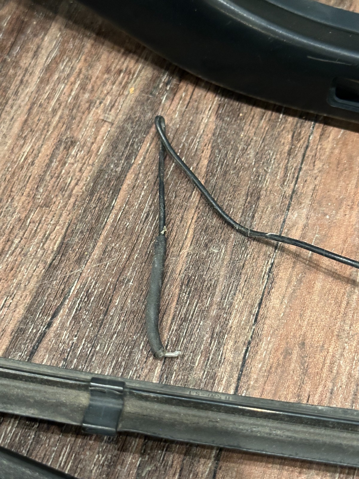 Lamborghini Urus 2018-2024 RIGHT Wiper arm
