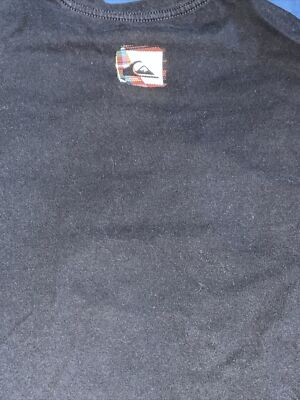 Quicksilver T-Shirt circa early 2000s Size Medium Quicksilver T-Shirt circa early 2000s Size Medium
