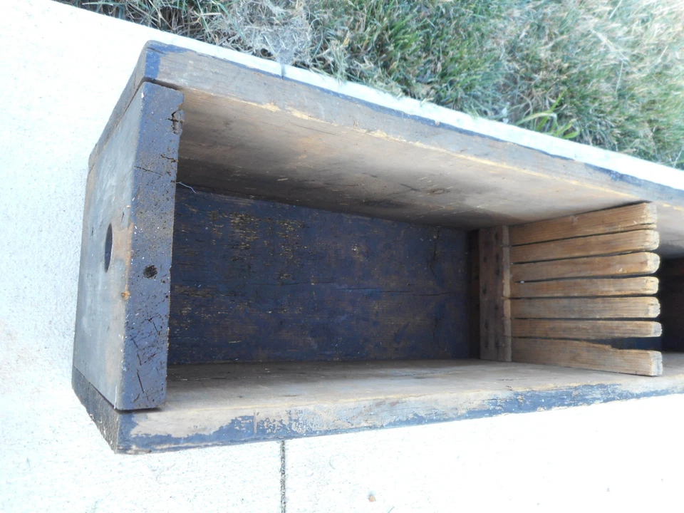 Centerpiece Primitive Farmhouse Carpenter's Tool Box Wood Vintage Antique Black - Image 3 of 4