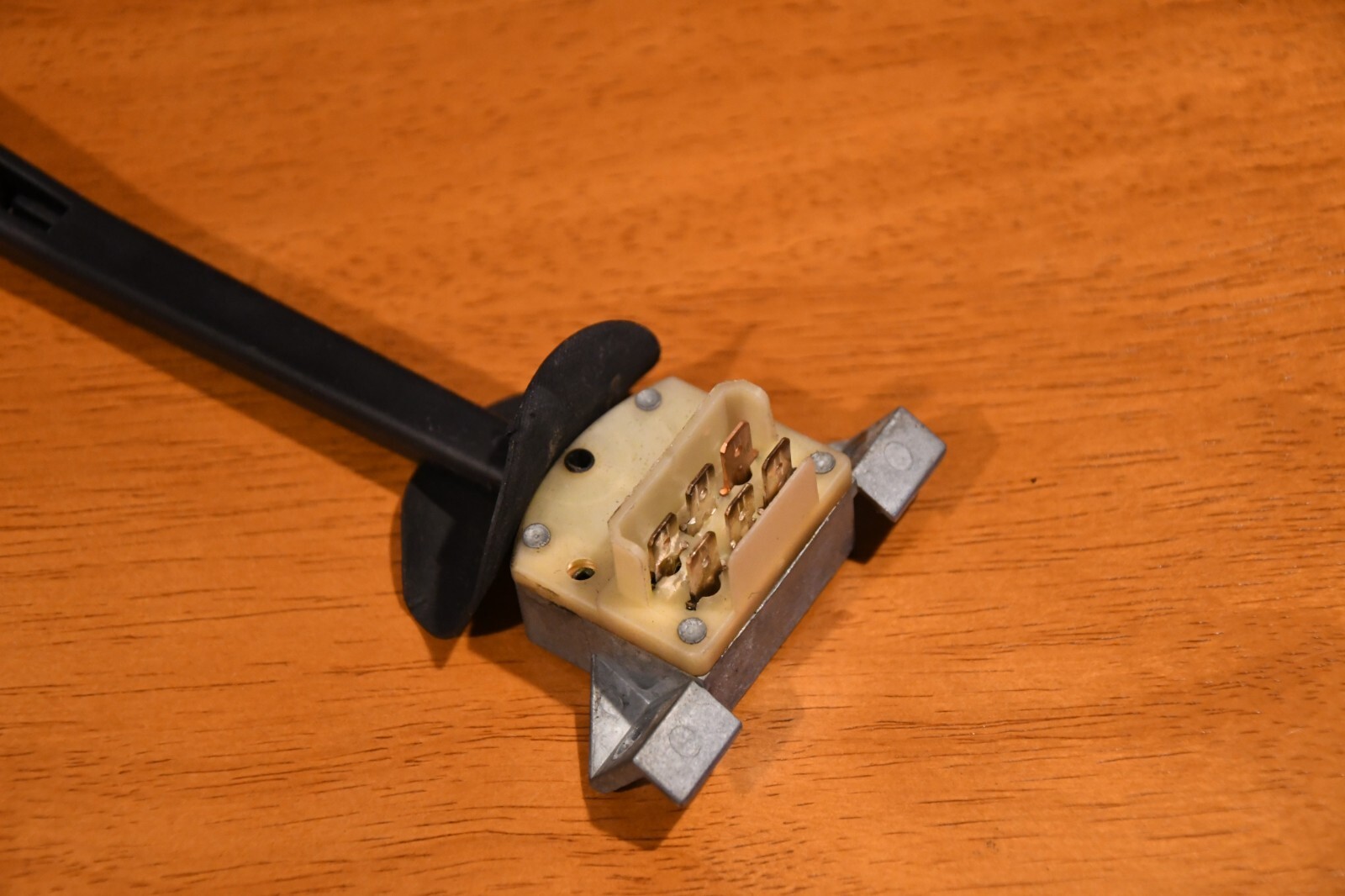 Volvo 240 Sedan Widshield Wiper Switch 19811993 eBay