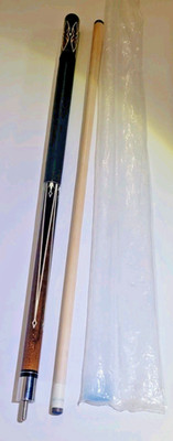 Kaiser Playing Pool Cue Stick  19 OZ Ounce  58.5'' Brown New open plastic
