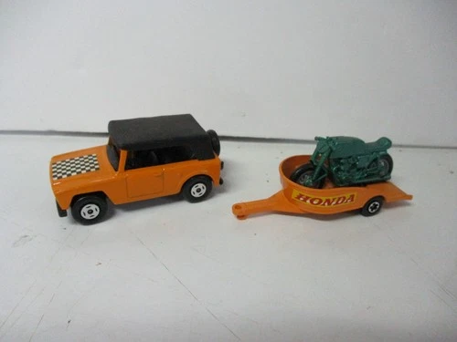 Matchbox Lesney Superfast Two Pack TP-8 Field Car & Motorcycle Trailer, loose