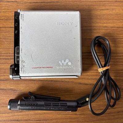 SONY ポータブル　MDレコーダー　MZ-RH1 SONY Portable MD Recorder MZ-RH1 (Main Unit) and Remote Control RM