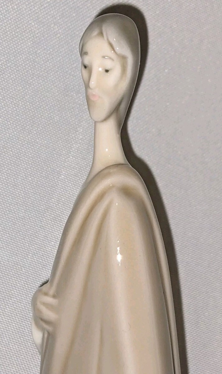 リヤドロ LLADRO 聖家族　#4585 LLADRO 4585 THE HOLY FAMILY PORCELAIN FIGURINE NATIVITY