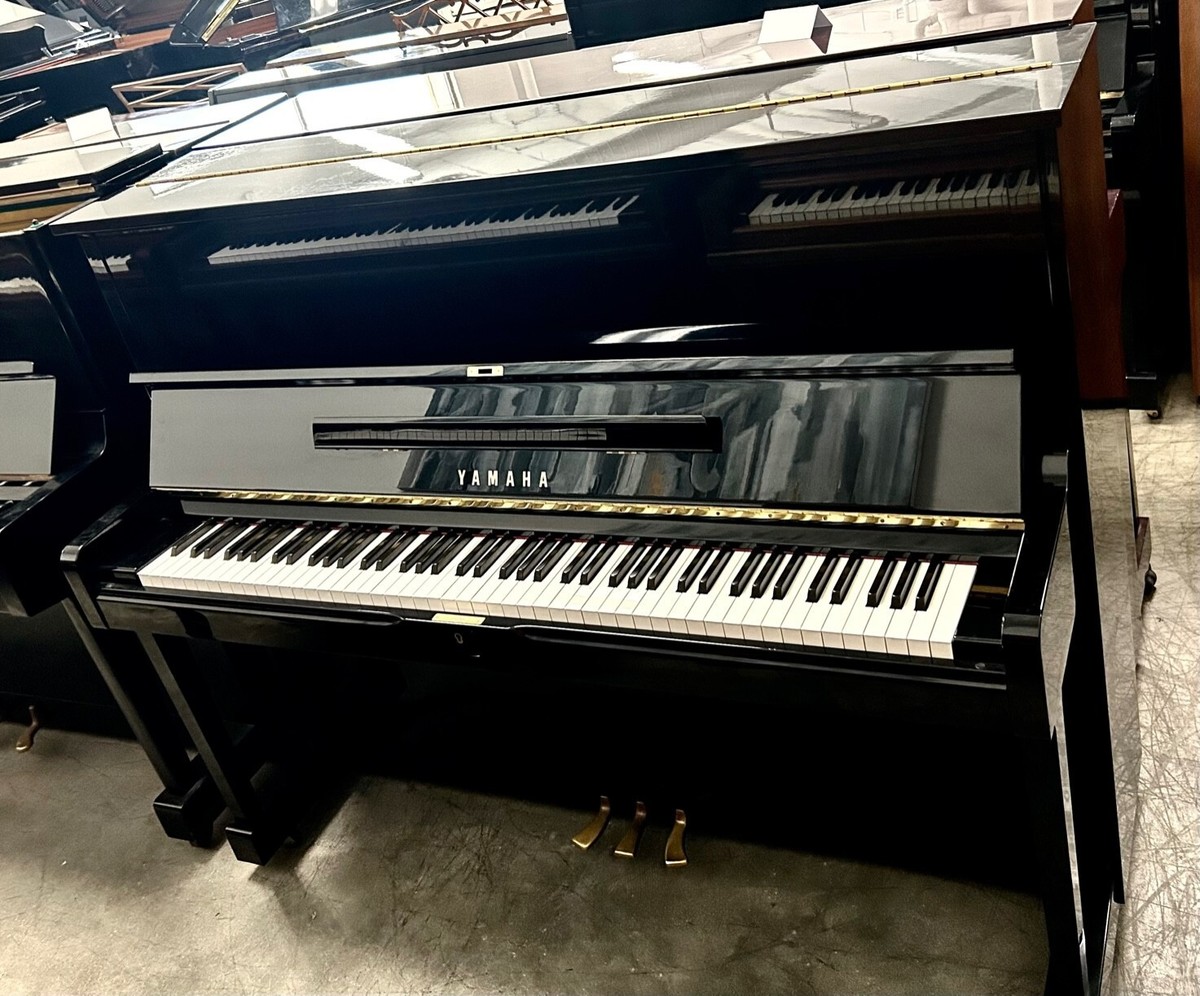 YAMAHA アップライト ピアノ U1E 黒 Yamaha U1E Upright Piano 48