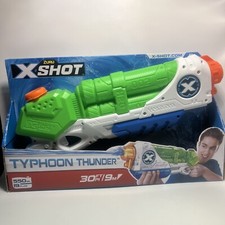 Zuru Typhoon Thunder XShot 30ft Por/9m - watergun 550ml/19fl. Oz H20 water spray