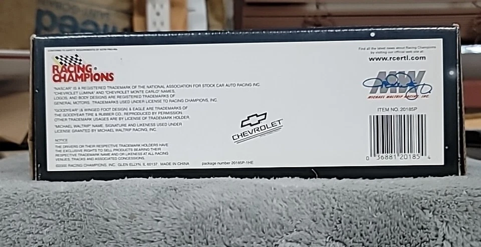 1:24 Scale Diecast Car Nascar Driver 99 Racing Champions Michael Waltrip Aaron's - Image 2 of 2