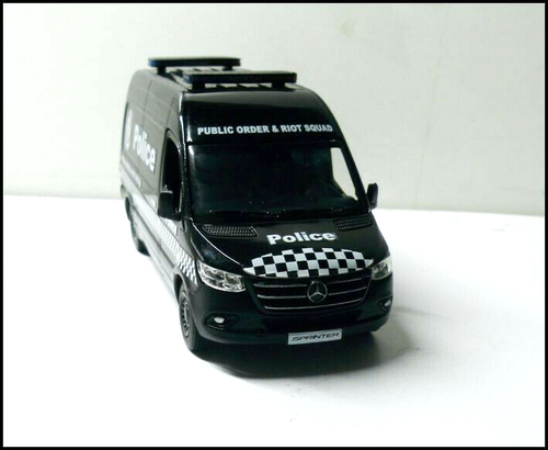 Australian NSW Police Public Order & Riot Squad Black Van Custom Graphics 1/48 - Bild 6 von 6
