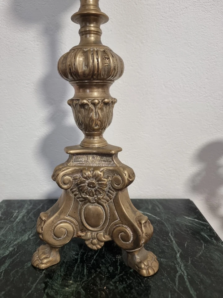 Ancien Pique Cierge en  bronze Église , Autel XIX  Bougeoir , baroque tripode  - Photo 3/4
