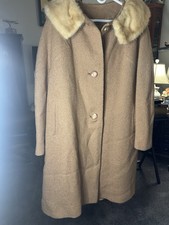 Shagmoor Beige Vintage Coat with Fur Collar