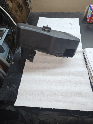 #ad briggs and stratton air cleaner cover base and cartridge #691324 #693670 #691667 $65.00