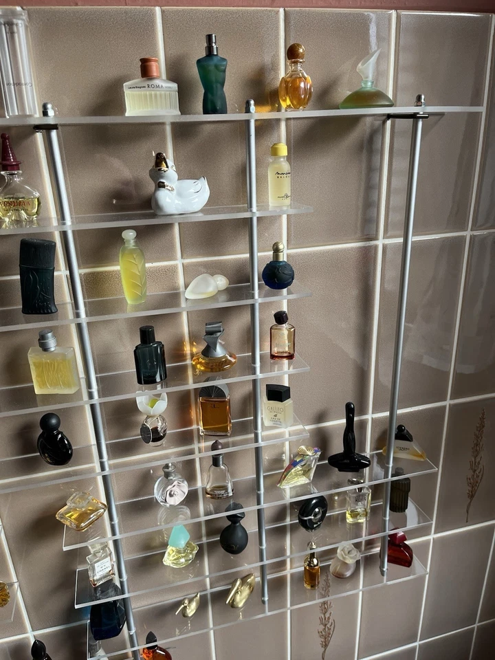 Mini Parfum Flacons Sammlung 66 Stück Miniatur Sammlung - Bild 4 von 4