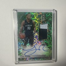 2017-18 Ivan Rabb Spectra Rookie Green Scope Prizm Autograph Patch RC /49