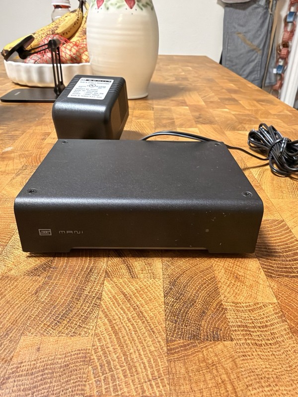 Schiit Mani 2 Phono Preamp w/ wall wort
