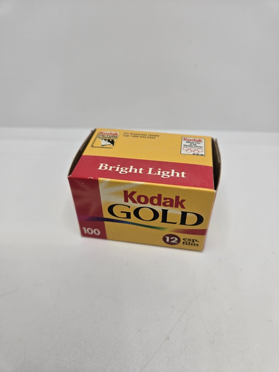 Kodak Gold 100 35mm Film 12 EXP Sealed Exp 2001 Colorsharp Iso 21