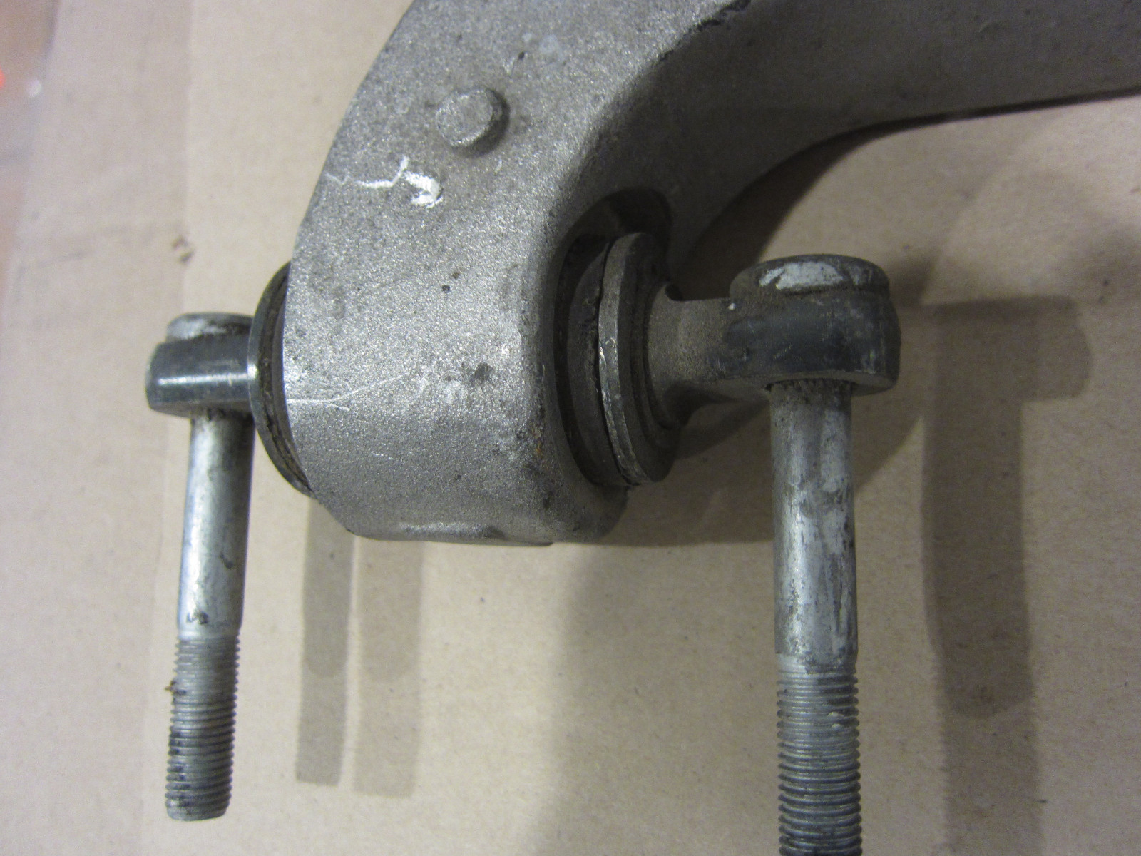 Ferrari 360 - RH Rear Lower Control A Arm / Suspension - P/N 185080 -177663